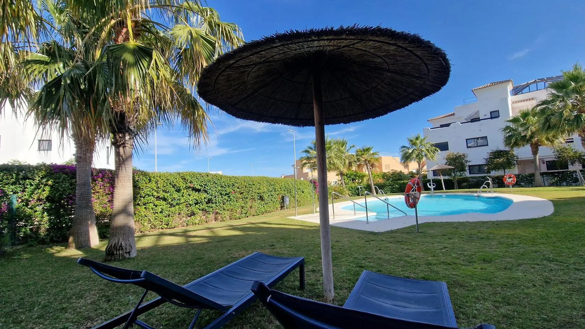 Lotus Dona Julia 6 Golf Y Playa Apartment San Luis de Sabinillas