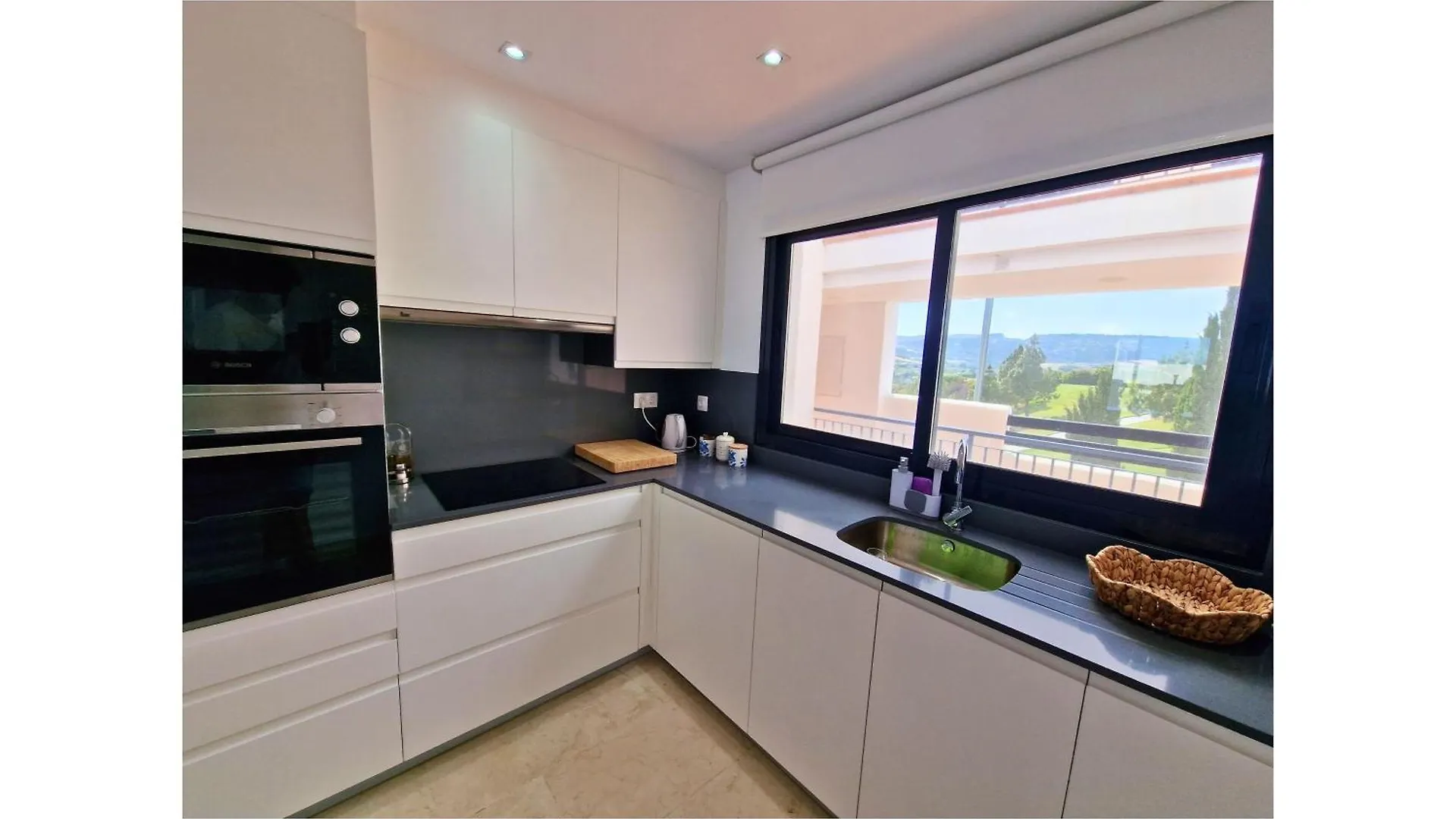 Lotus Dona Julia 6 Golf Y Playa Apartment San Luis de Sabinillas Spain